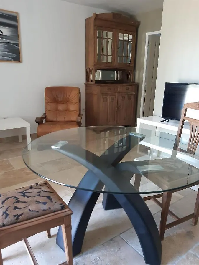 Au Pays Du Ventoux Bed & Breakfast Le Thor