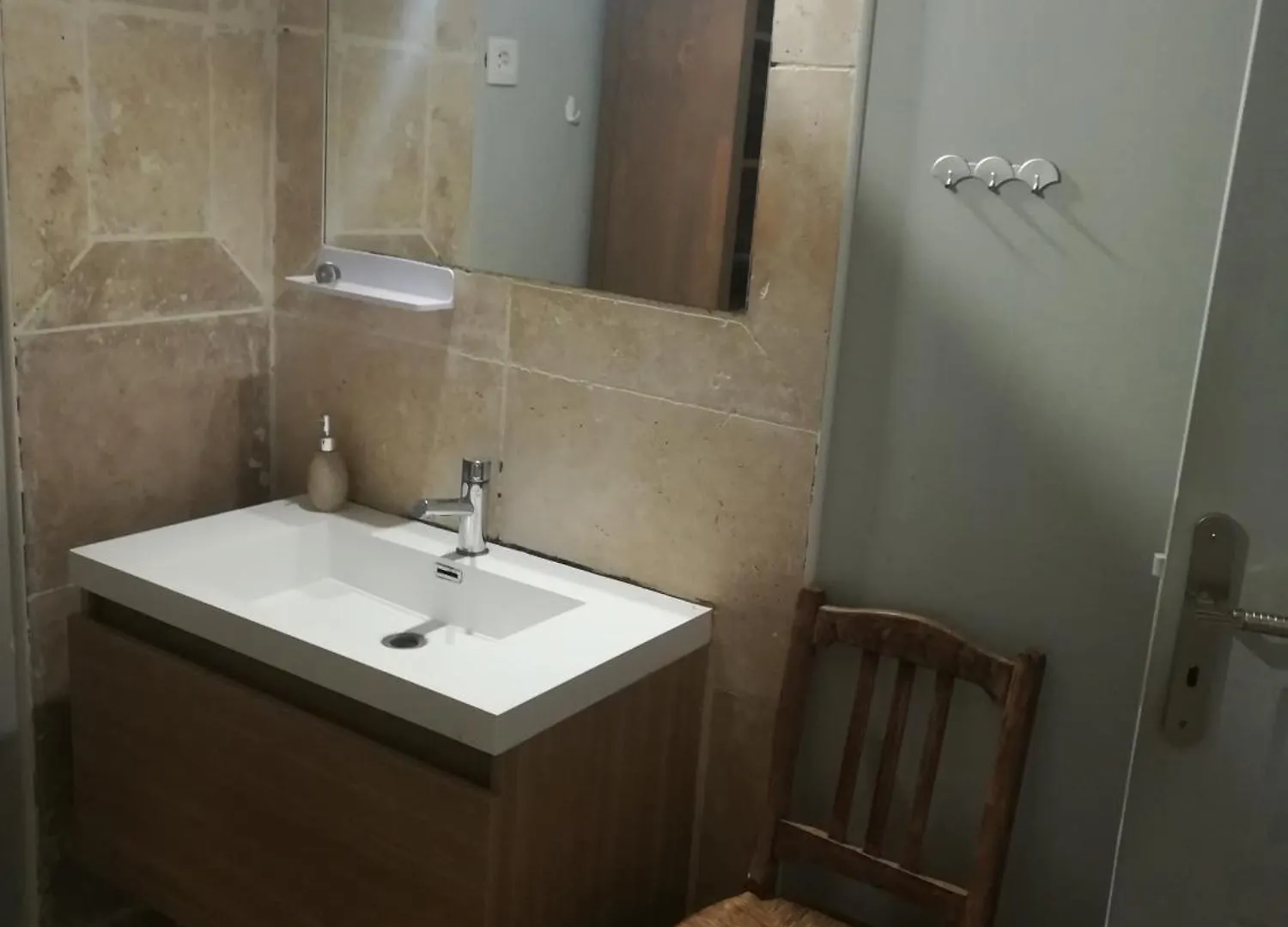 Au Pays Du Ventoux Bed & Breakfast Le Thor 0*,