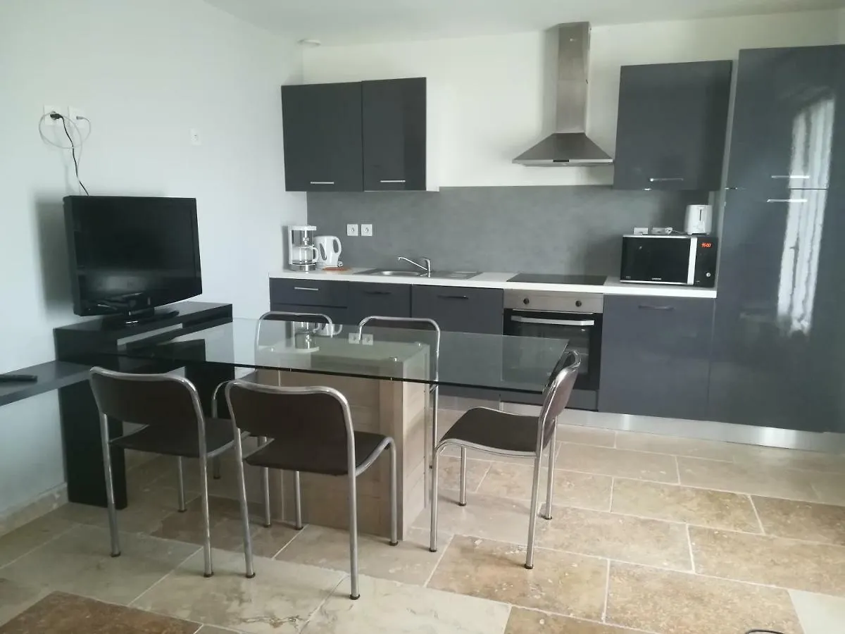 Au Pays Du Ventoux Bed & Breakfast Le Thor France